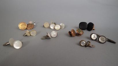 Lot de six paires de boutons de manchette...