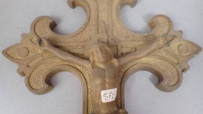 Crucifix en bronze (Dim 34 cm)