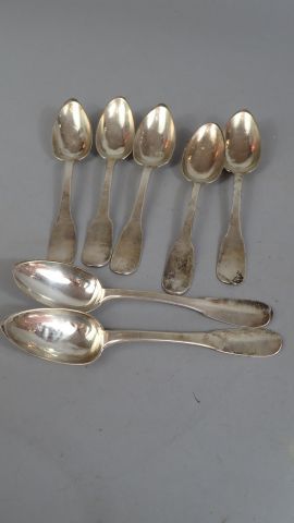 Ensemble de sept couverts en argent modèle...