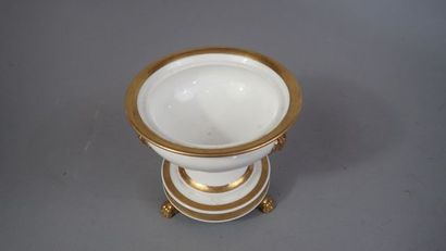 Confiturier en porcelaine de Paris blanche...