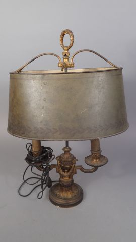 Lampe bouillotte en bronze à deux bras de...