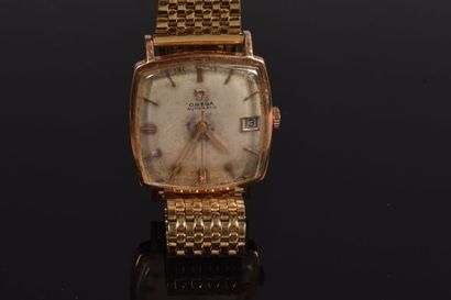 OMEGA. Montre d'homme AUTOMATIC, le boîtier...