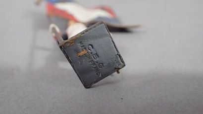 CBG Paris. Ensemble de neuf soldats porte-étendards...