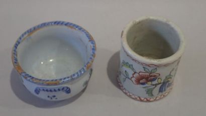 FOURMAINTRAUX-COURQUIN-DESVRES. Petit pot...
