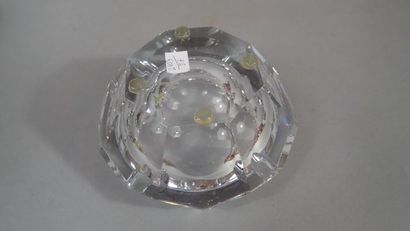 BACCARAT. Cendrier en cristal octogonal,...