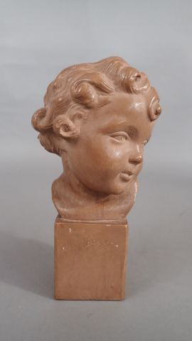 ARSEL (XXe siècle). Buste en terre cuite...