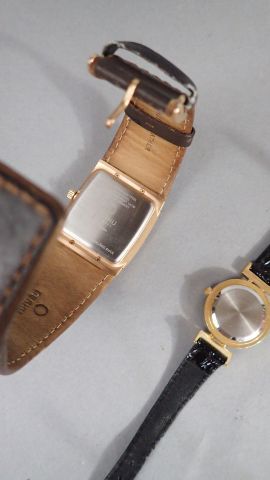 Ensemble de 3 montres : 
- OBAKU DENMARK...