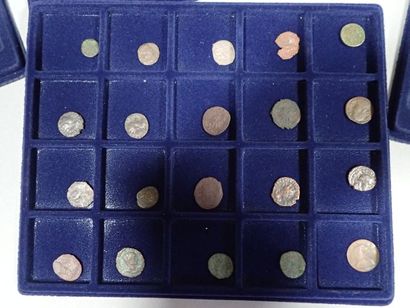 Collection de 100 pièces romaines principalement,...