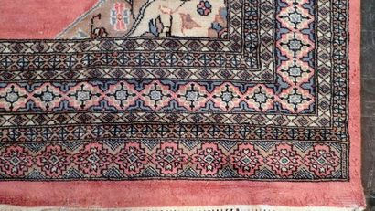 PAKISTAN, grand tapis d'Orient en laine dans...