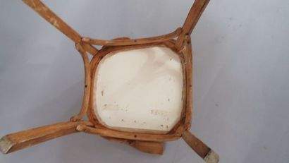 BAUMANN, attribué à. Fauteuil de bureau en...