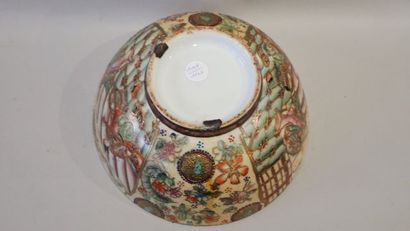 Coupe en porcelaine de Satsuma à décor de...