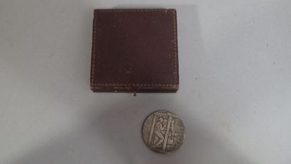 Ensemble de médailles de table : médaille...