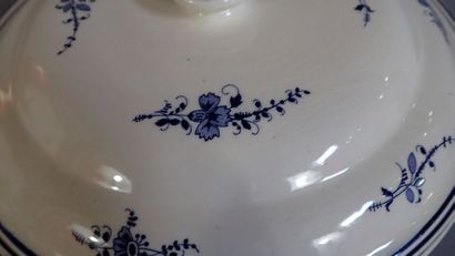 Bourgeois à Paris, modèle Chantilly, partie...