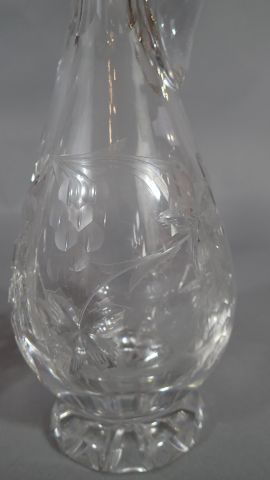 SAINT LOUIS. Aiguière en cristal taillé à...