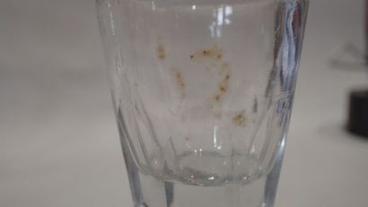 Ensemble de verres dépareillés en cristal...