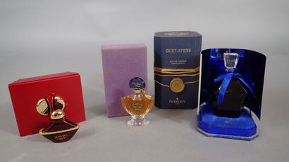 Ensemble de trois parfums :
GUERLAIN Parfum...