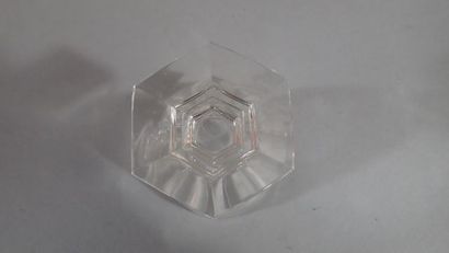 BACCARAT France, onze verres à vin blanc...