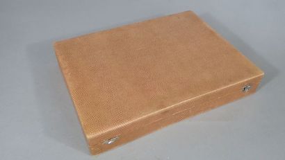Ménagère en métal argenté, modèle moderniste,...
