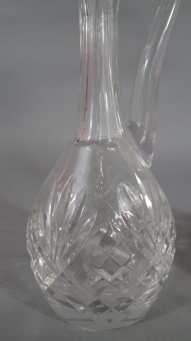 SAINT LOUIS. Aiguière en cristal taillé à...