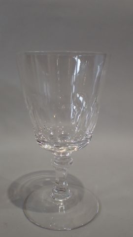 Ensemble de verres dépareillés en cristal...