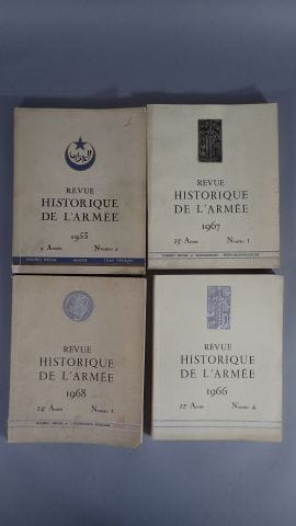 Ensemble de 4 revues historique de l'armée:...
