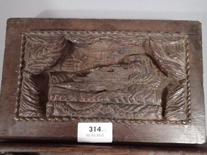 Ensemble de deux panneaux de bois sculpté...