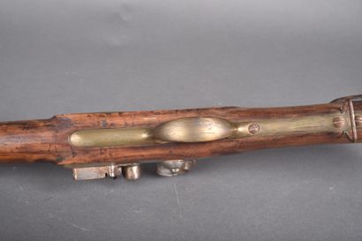 Fusil à silex type réglementaire.
Platine...