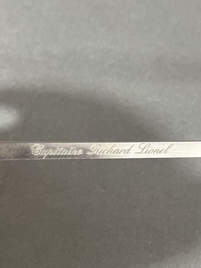 Sabre d’officier modèle 1923. Poignée en...