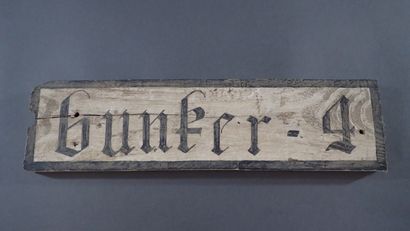 Deux pancartes « Ortskommandant «et «Gunter...