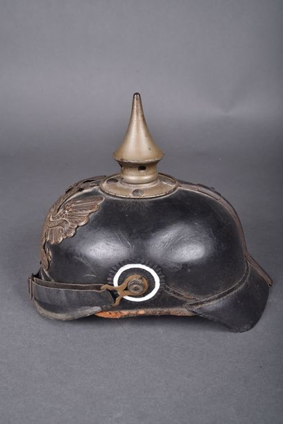 Casque à pointe mod 15 pour la Prusse, belle...