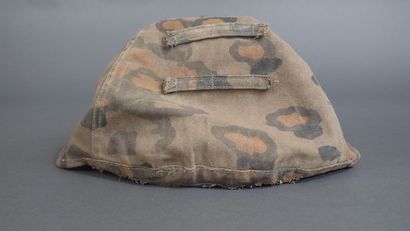 Couvre casque allemand pour les troupes d’Elite,...