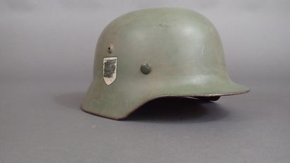 Casque allemand mod 40, complet de son intérieur,...
