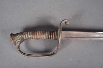 Sabre d’officier d’infanterie modèle 1845.
Monture...