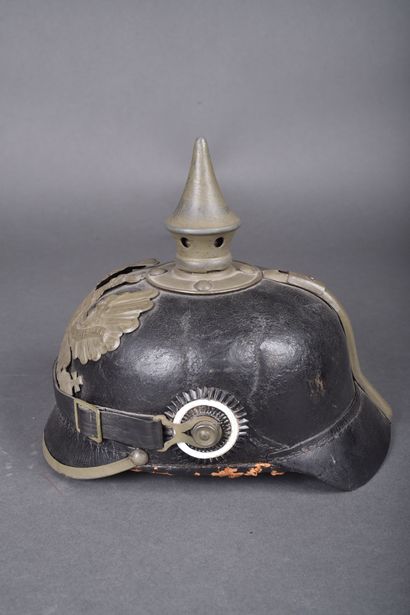 Casque à pointe mod 15 pour la Prusse, belle...