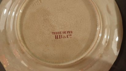 « Au Maroc » Deux assiettes en faïence de...