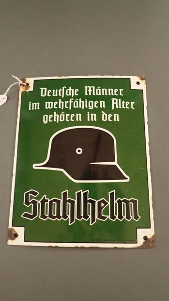 Petite plaque émaillée « Stahlhelm «25 x20cm....