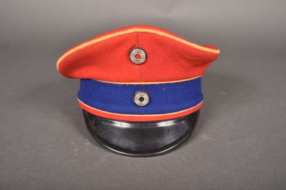 Casquette de type Allemande, Rouge, banddeau...