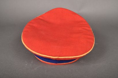 Casquette de type Allemande, Rouge, banddeau...