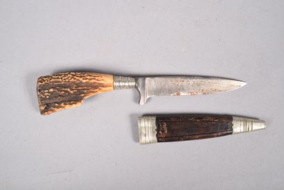 Allemagne. Couteau de botte de type chasse....