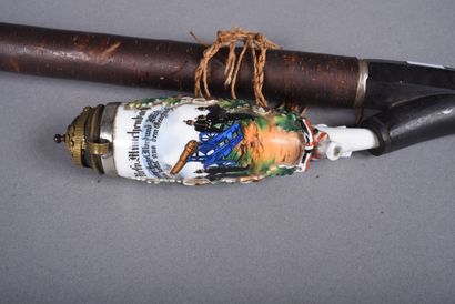 Pipe en porcelaine du réserviste artilleur...