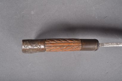 Sabre russe dit Shashka.
Pommeau et virole...