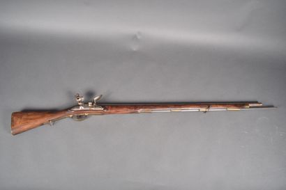 Fusil à silex type réglementaire.
Platine...