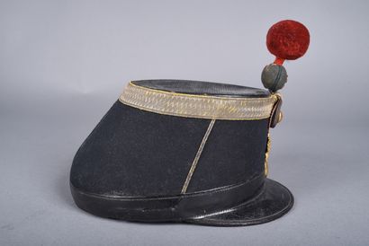 Shako d’officier d’infanterie mod 1874. Fût...