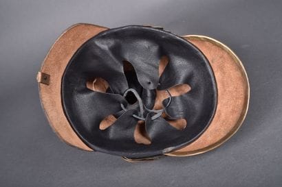 Casque à pointe pour officier du Reich, gendarme,...