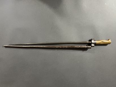 Baîonnette mod 86 15 Lebel poignée en laiton...
