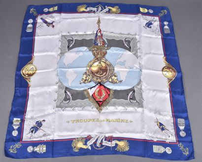 Foulard «Troupes de Marine» en soie. Fabrication...