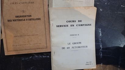 Lot de 10 manuels techniques sur les véhicules...