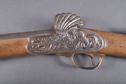 Fusil tromblon ottoman.
Canon à pans puis...