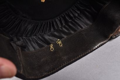 Képi de capitaine du 84e régiment d'artillerie...