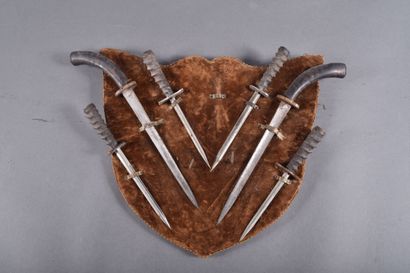 Panoplie d’armes africaine période coloniale.
Comprenant...
